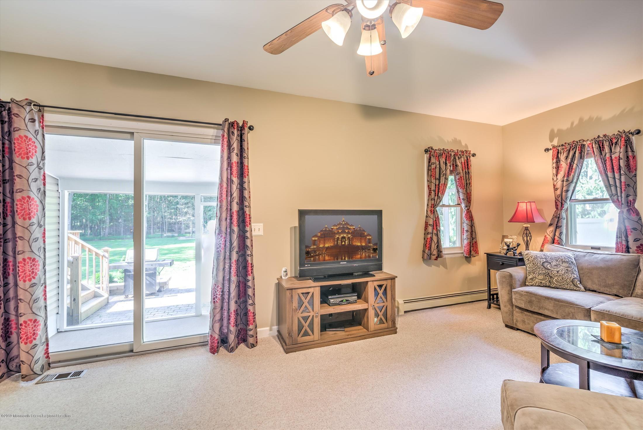 645 Eltone Road Jackson, NJ 08527 - Photo 14 of 44 14-DEN