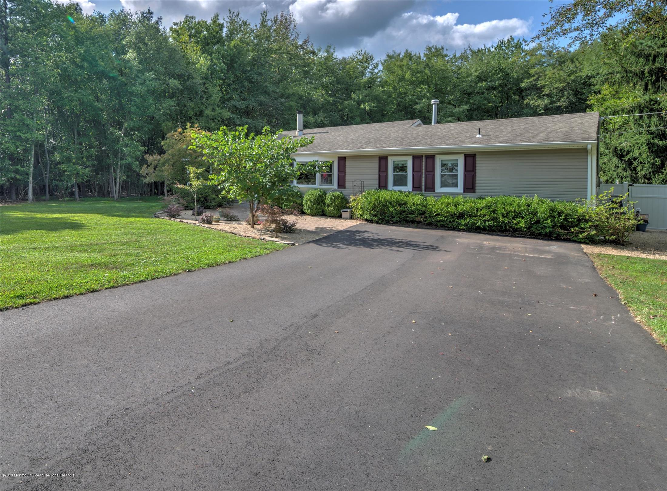 645 Eltone Road Jackson, NJ 08527 - Photo 3 of 44 03-FRONT