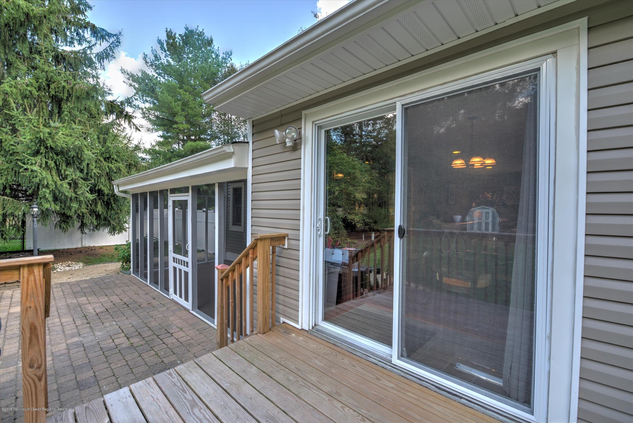 645 Eltone Road Jackson, NJ 08527 - Photo 35 of 44 35-DECK