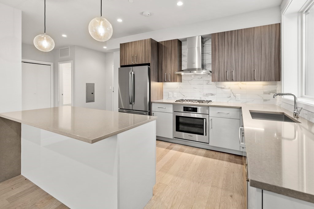 44-50 Symphony Road, Unit PH504 Boston, MA 02115 - Photo 3 of 24