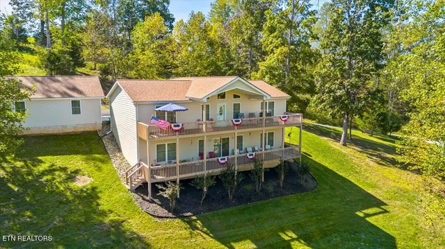 $950,000 | 134 Doe Crossing, La Follette, TN 37766