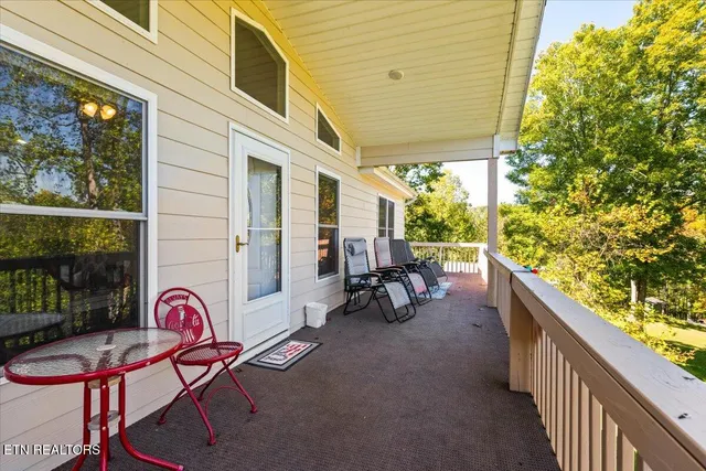 $950,000 | 134 Doe Crossing, La Follette, TN 37766