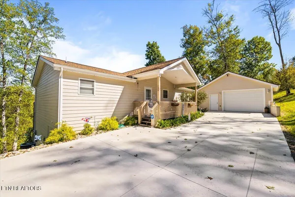 $925,000 | 134 Doe Crossing, La Follette, TN 37766
