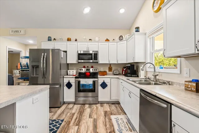 $950,000 | 134 Doe Crossing, La Follette, TN 37766