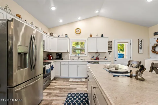 $950,000 | 134 Doe Crossing, La Follette, TN 37766