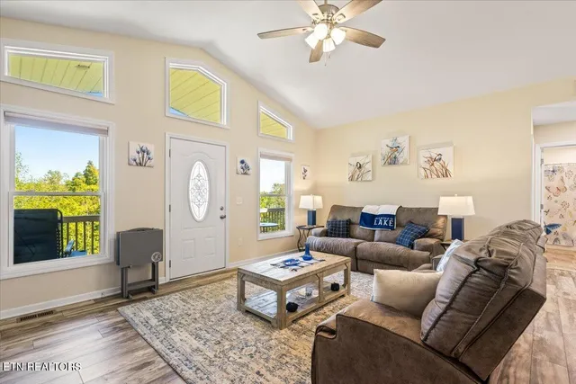 $950,000 | 134 Doe Crossing, La Follette, TN 37766