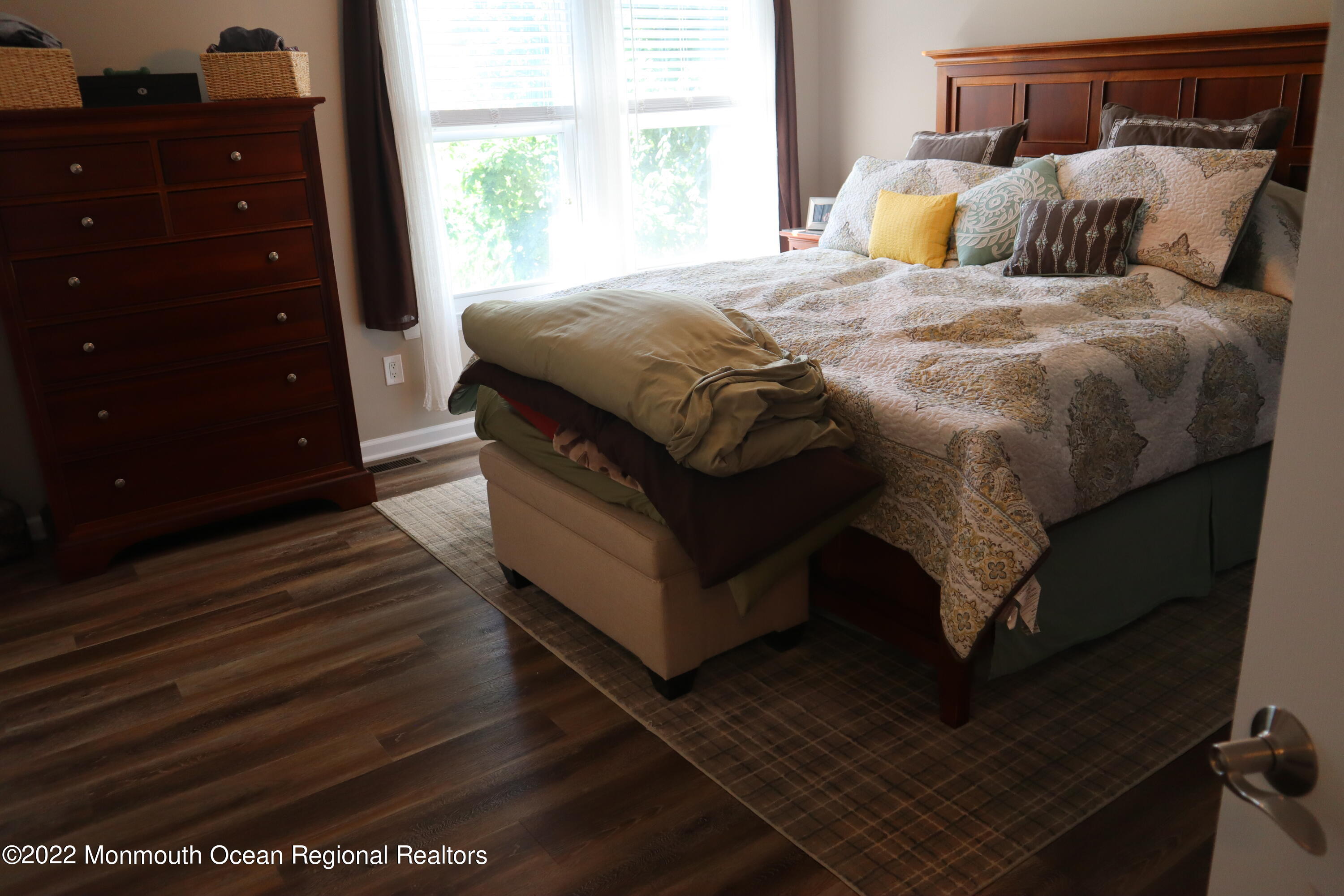 8 Metedeconk Road Howell, NJ 07731 - Photo 21 of 34 36