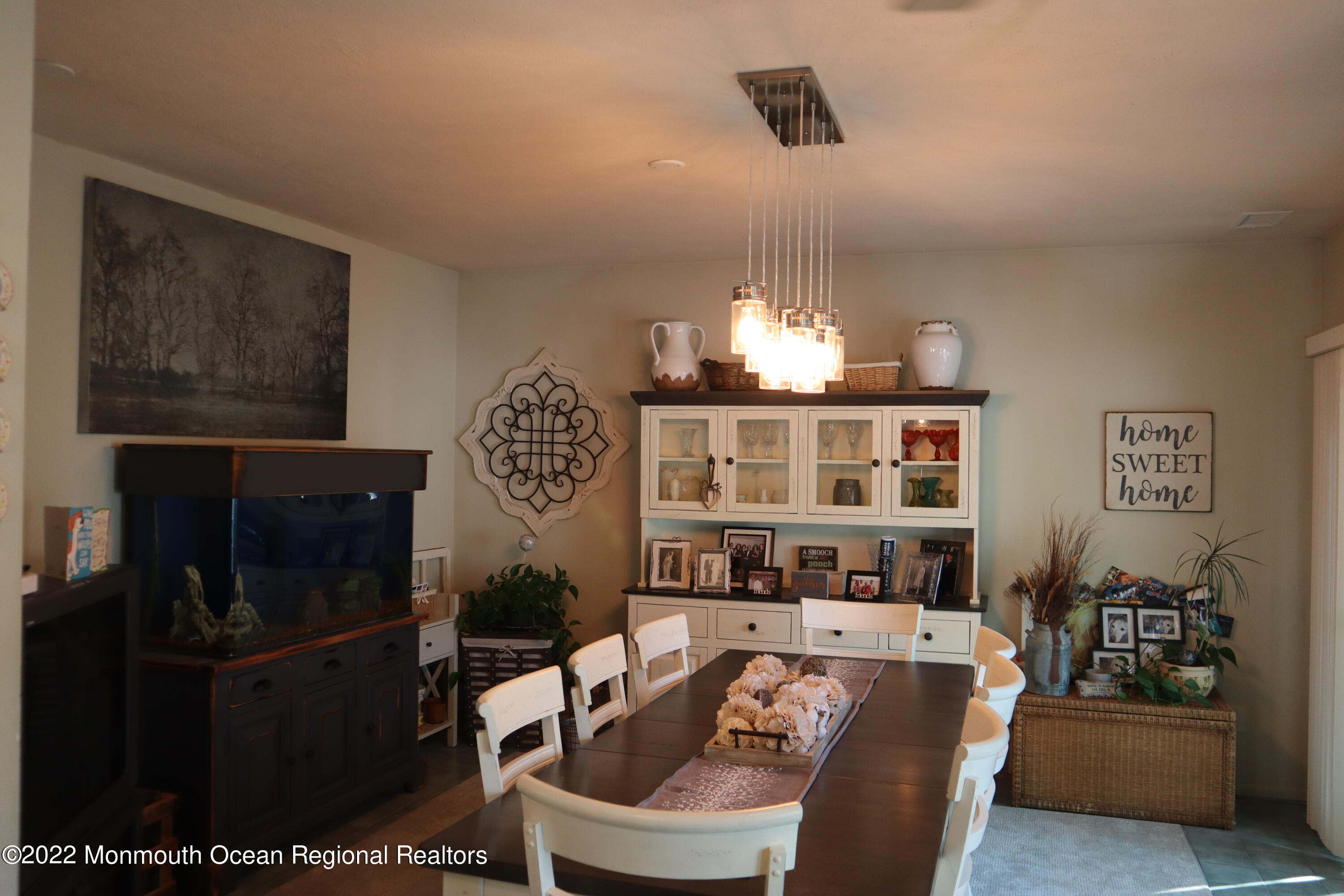 8 Metedeconk Road Howell, NJ 07731 - Photo 10 of 34 20