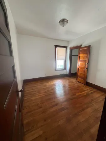 $1,200 | 2921 Helen Street, Unit UPPR, Detroit, MI 48207