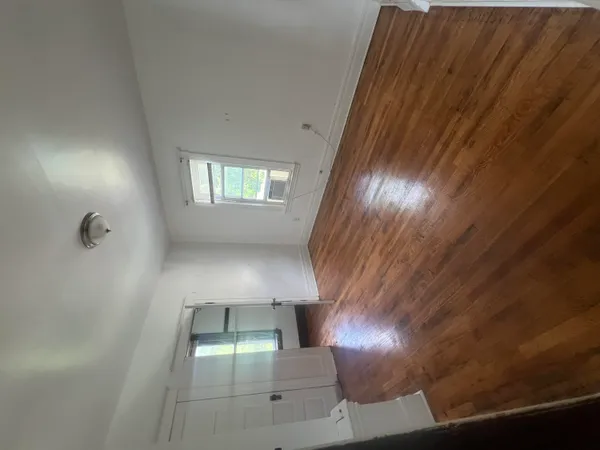 $1,200 | 2921 Helen Street, Unit UPPR, Detroit, MI 48207