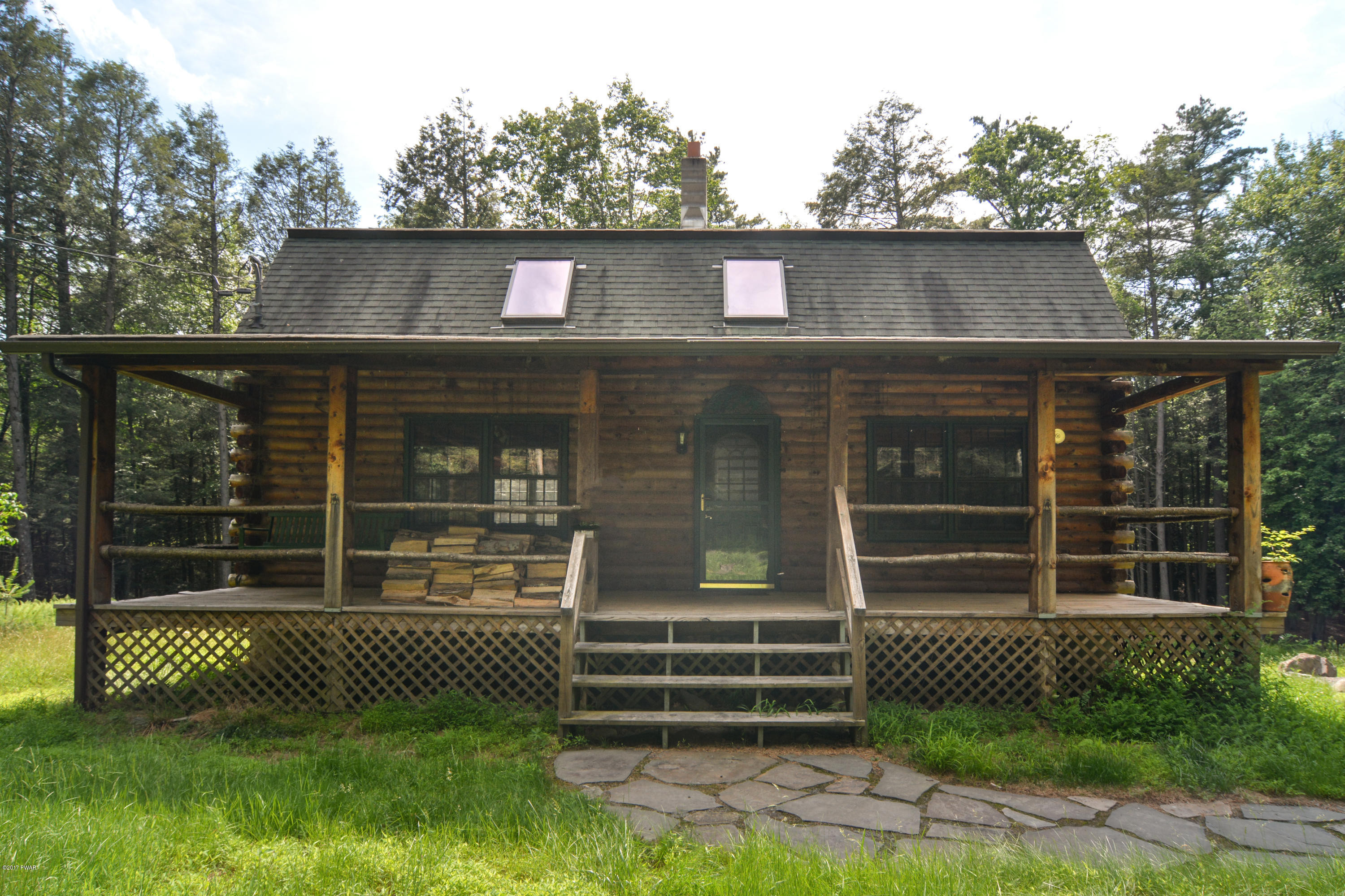 113 Old Schoolhouse Road Milford, PA 18337 - Photo 2 of 24