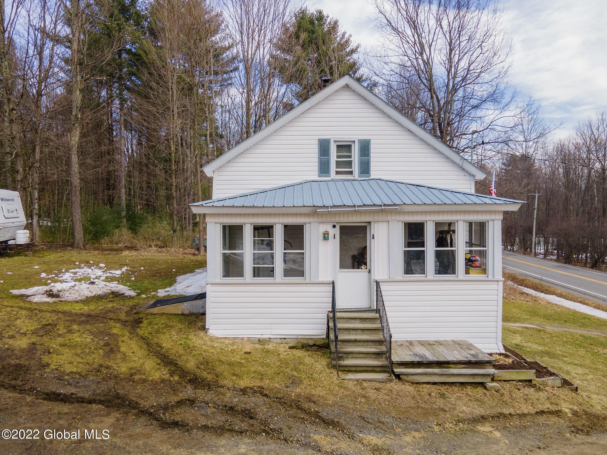 132 Sinclair Road Edinburg, NY 12134 - Photo 7 of 37 07 sinclair rd photo7