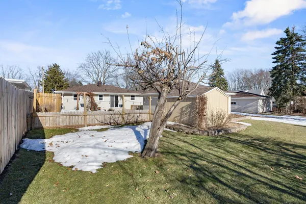 $299,900 | 125 Mckinley Street, Kaukauna, WI 54130