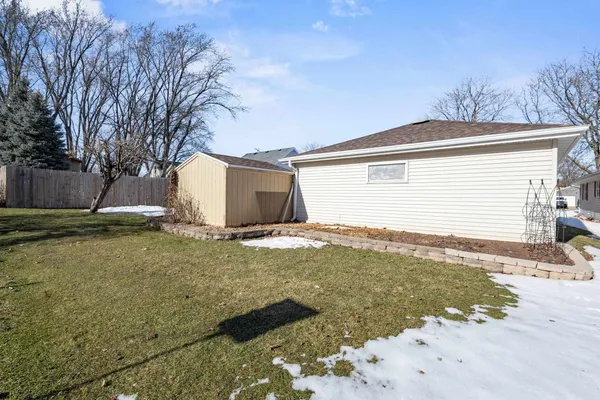 $299,900 | 125 Mckinley Street, Kaukauna, WI 54130