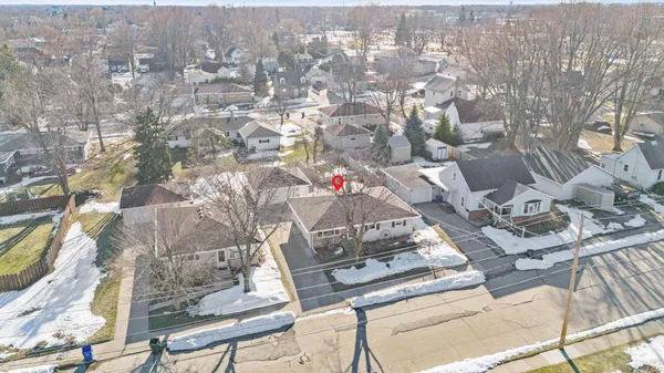 $299,900 | 125 Mckinley Street, Kaukauna, WI 54130