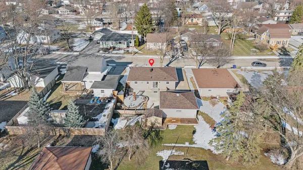 $299,900 | 125 Mckinley Street, Kaukauna, WI 54130