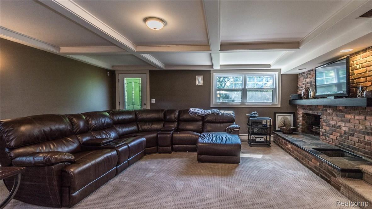 16512 Farmington Road Livonia, MI 48154 - Photo 30 of 80 dsc_0007.jpg
