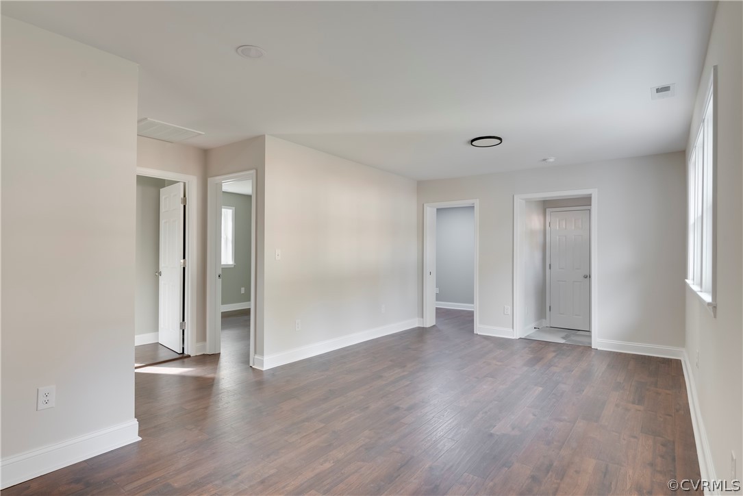 2414 Ruffin Road Richmond, VA 23234 - Photo 8 of 36 Gallery Image 8
