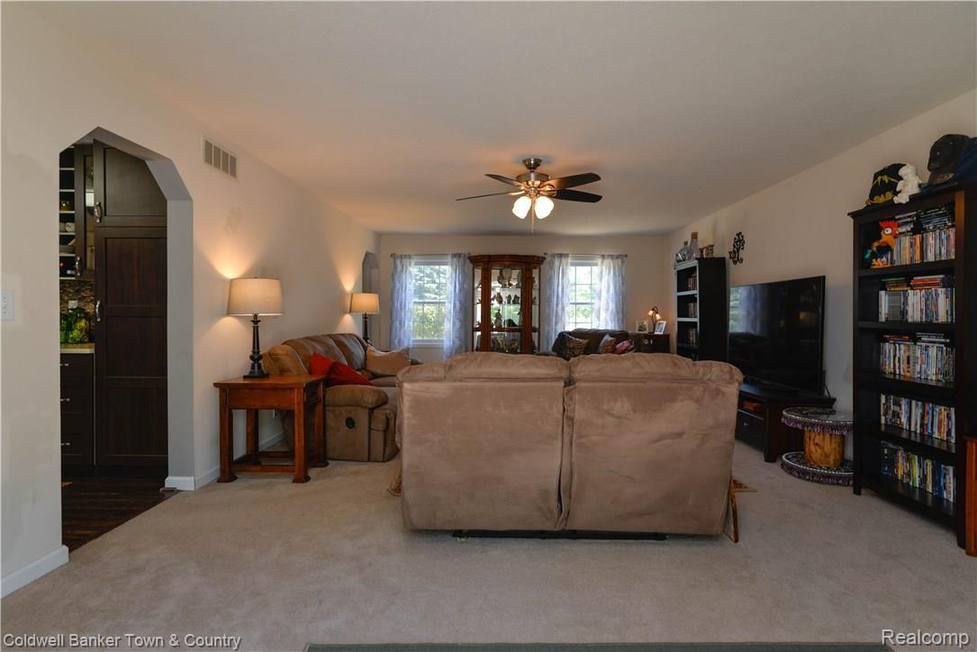 2164 Musson Road Howell, MI 48855 - Photo 23 of 58 _AUG6315.jpg
