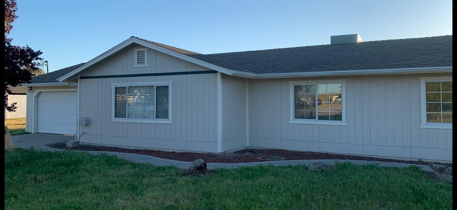19854 Claremont Road Madera, CA 93638 - Photo 1 of 50 Gallery Image 1