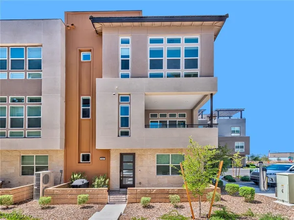 $685,000 | 3327 Esker Rdg Avenue, Henderson, NV 89044