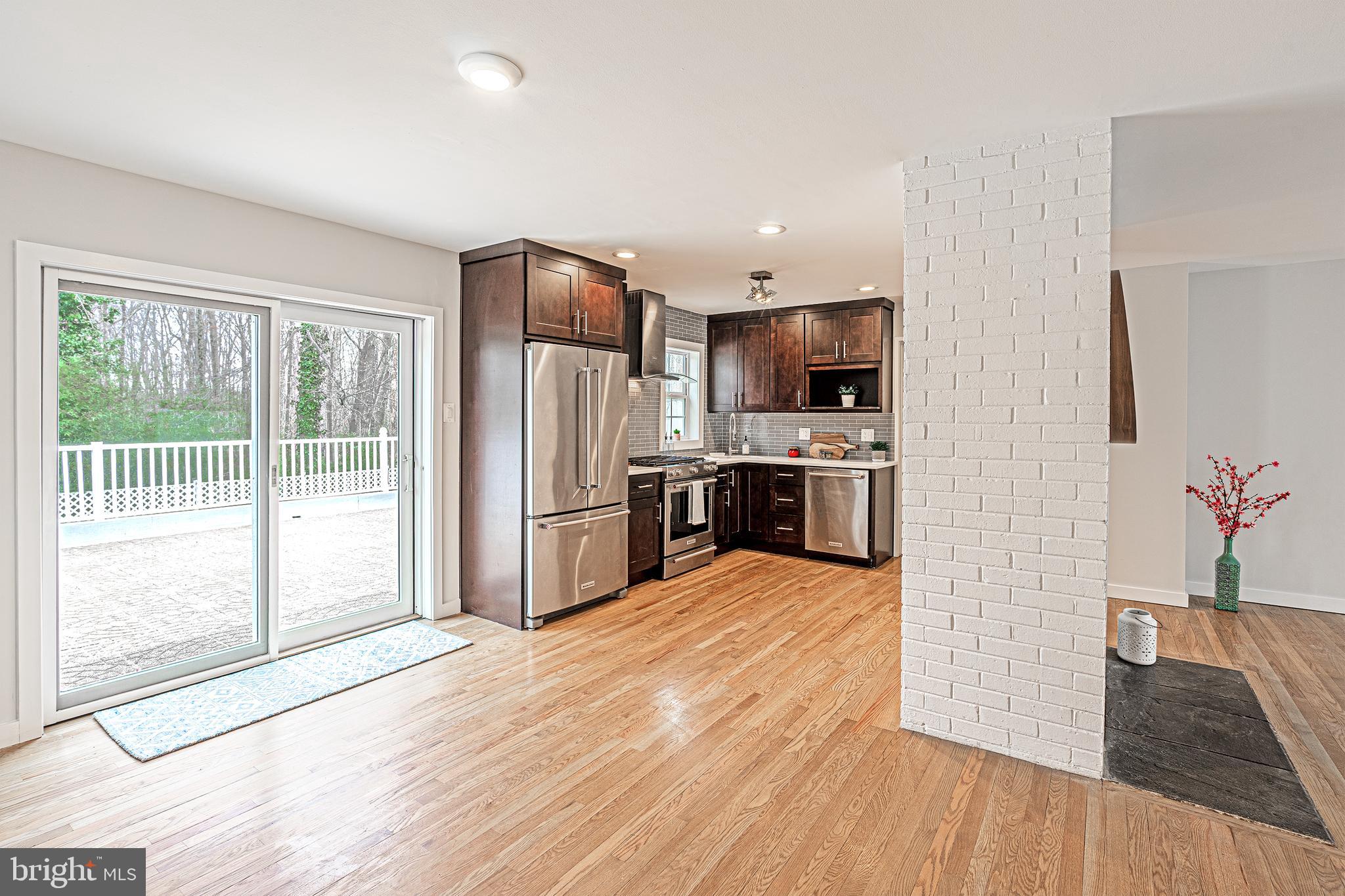 6600 Harwood Place Springfield, VA 22152 - Photo 11 of 47