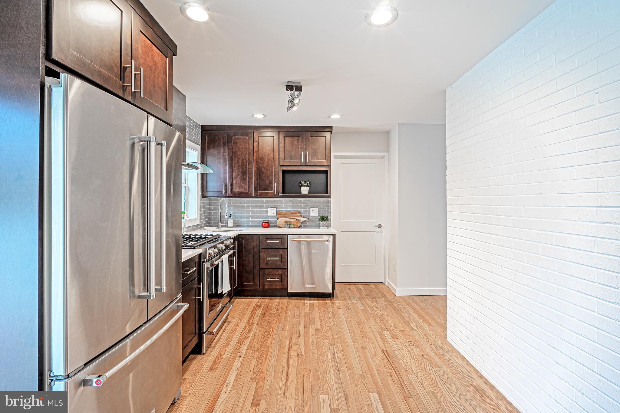 6600 Harwood Place Springfield, VA 22152 - Photo 12 of 47