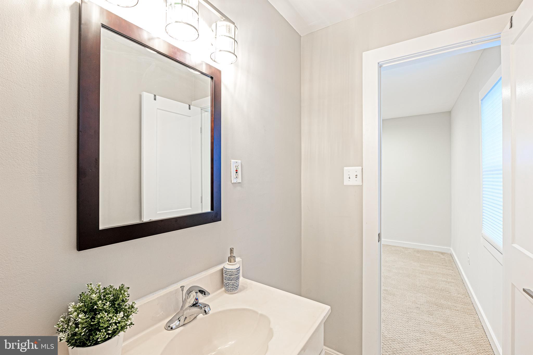 6600 Harwood Place Springfield, VA 22152 - Photo 21 of 47