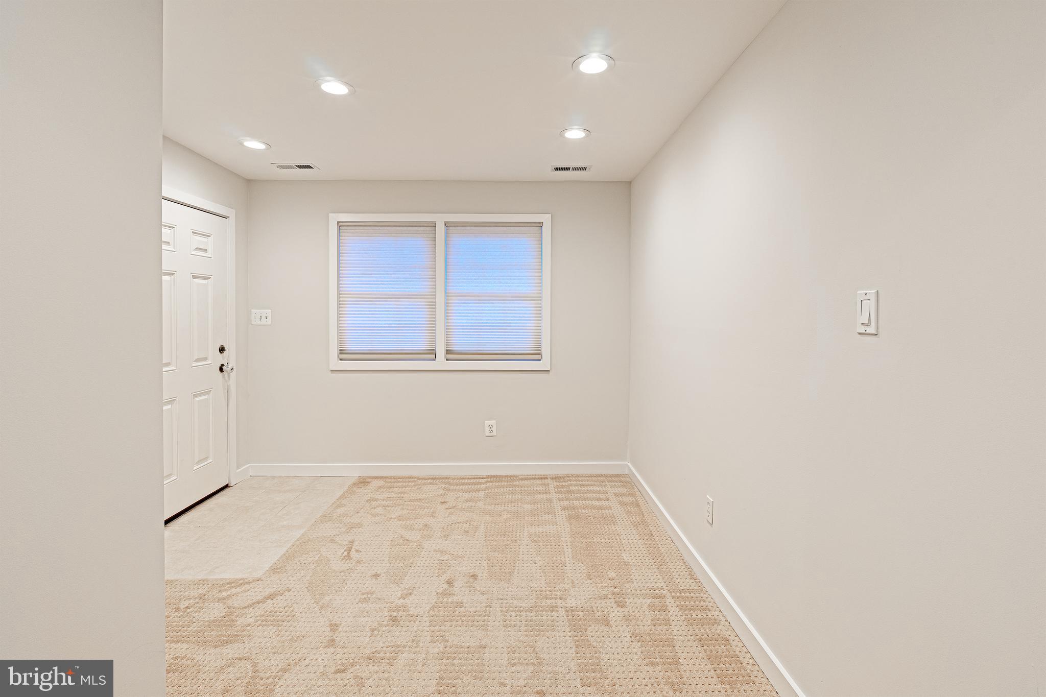 6600 Harwood Place Springfield, VA 22152 - Photo 28 of 47