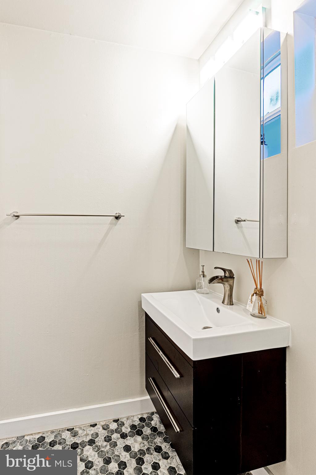 6600 Harwood Place Springfield, VA 22152 - Photo 34 of 47