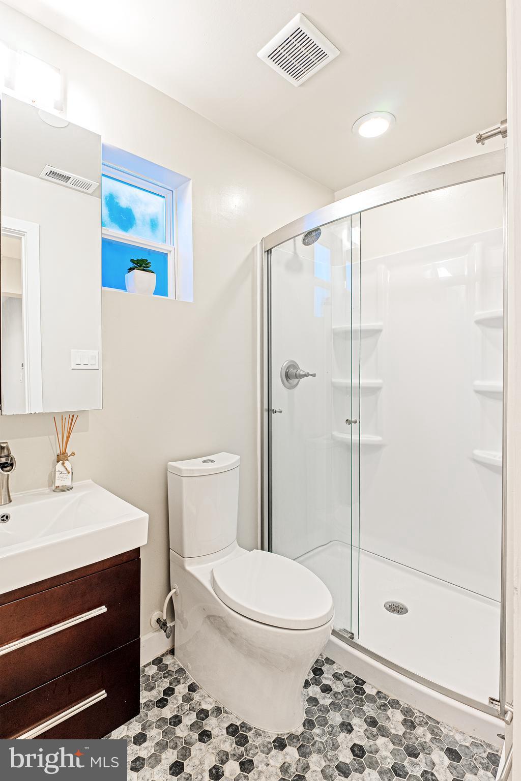 6600 Harwood Place Springfield, VA 22152 - Photo 35 of 47