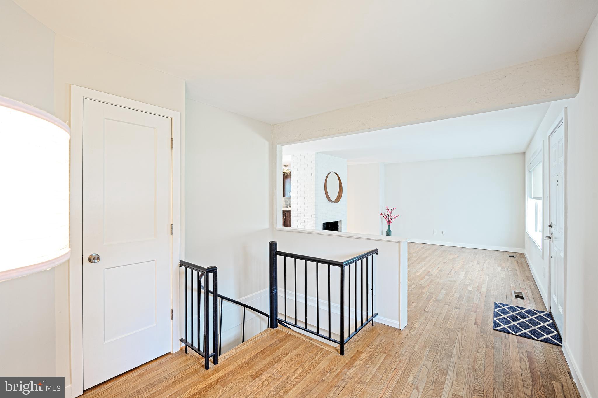 6600 Harwood Place Springfield, VA 22152 - Photo 9 of 47