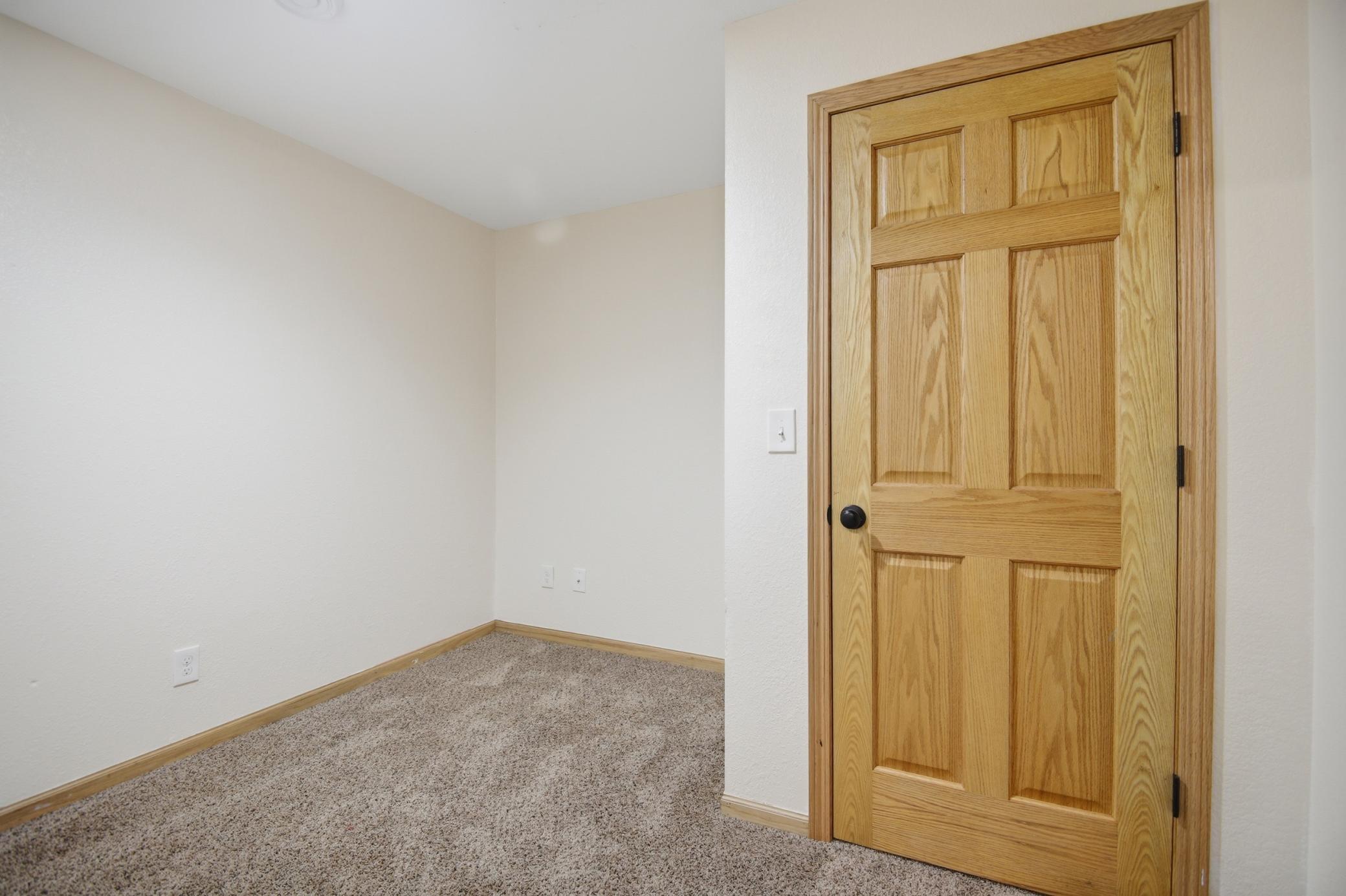 1600 26th Street Southwest Austin, MN 55912 - Photo 31 of 65