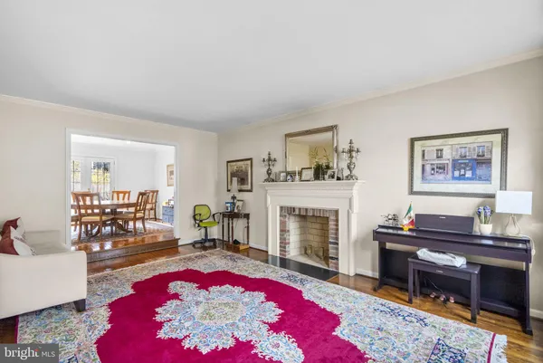 $1,175,000 | 1910 Sunrise Drive, Potomac, MD 20854