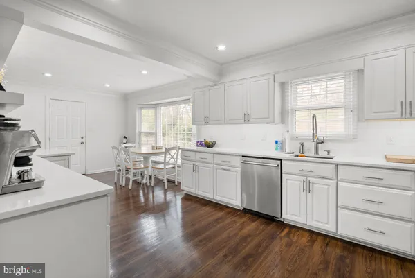 $1,175,000 | 1910 Sunrise Drive, Potomac, MD 20854