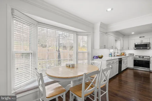 $1,175,000 | 1910 Sunrise Drive, Potomac, MD 20854