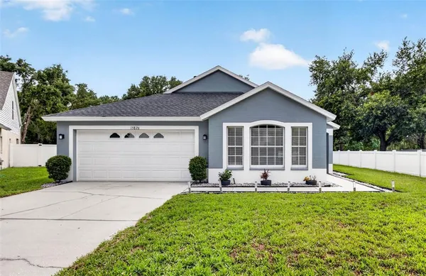 $425,000 | 15826 Stags Leap Drive, Lutz, FL 33559