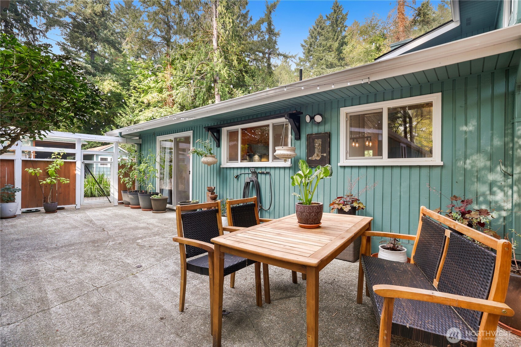 4138 Cooper Point Road Northwest Olympia, WA 98502 - Photo 27 of 40 Gallery Image 27