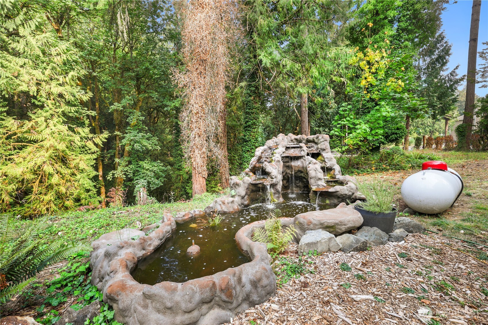 4138 Cooper Point Road Northwest Olympia, WA 98502 - Photo 29 of 40 Gallery Image 29