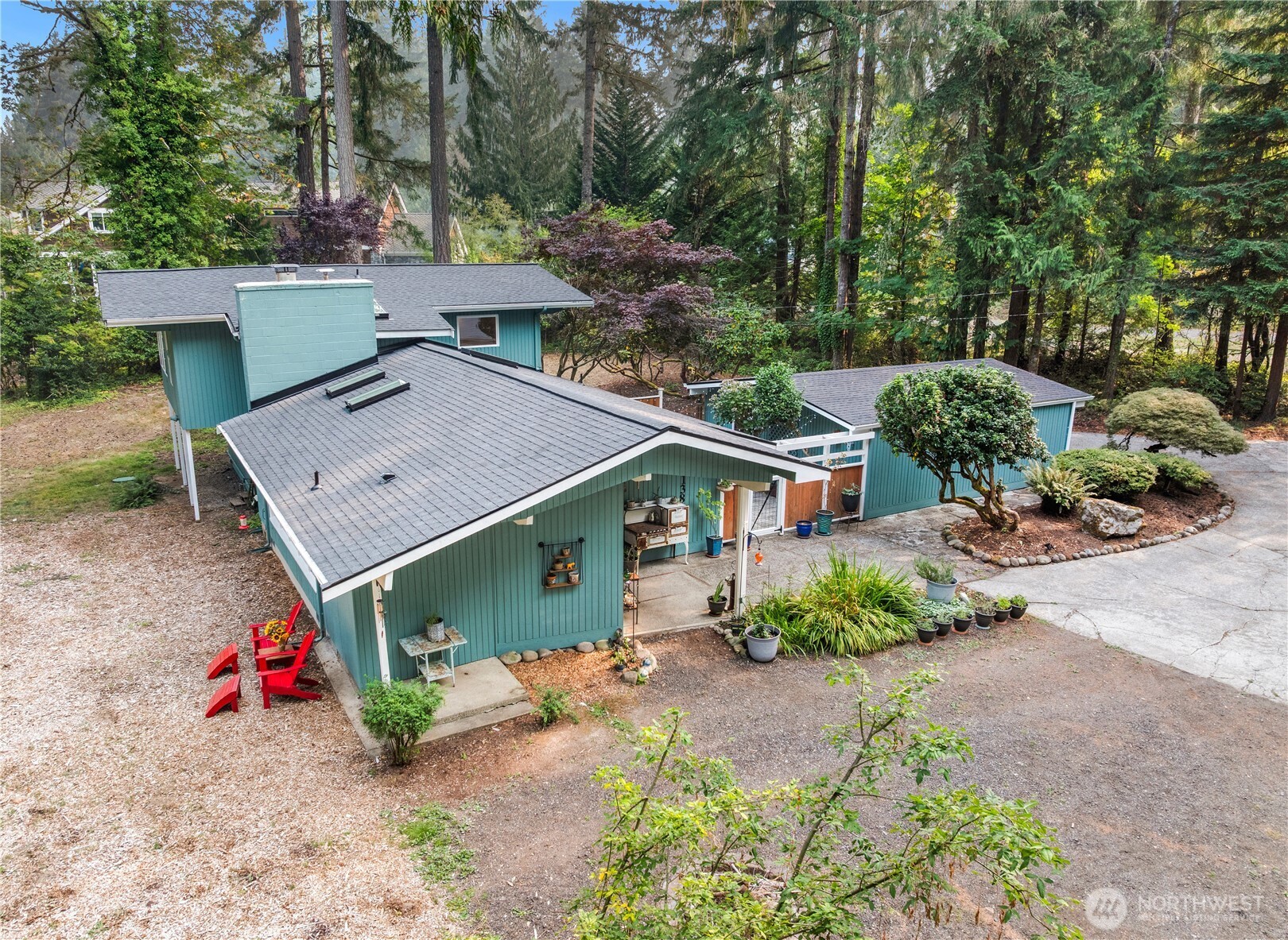 4138 Cooper Point Road Northwest Olympia, WA 98502 - Photo 31 of 40 Gallery Image 31