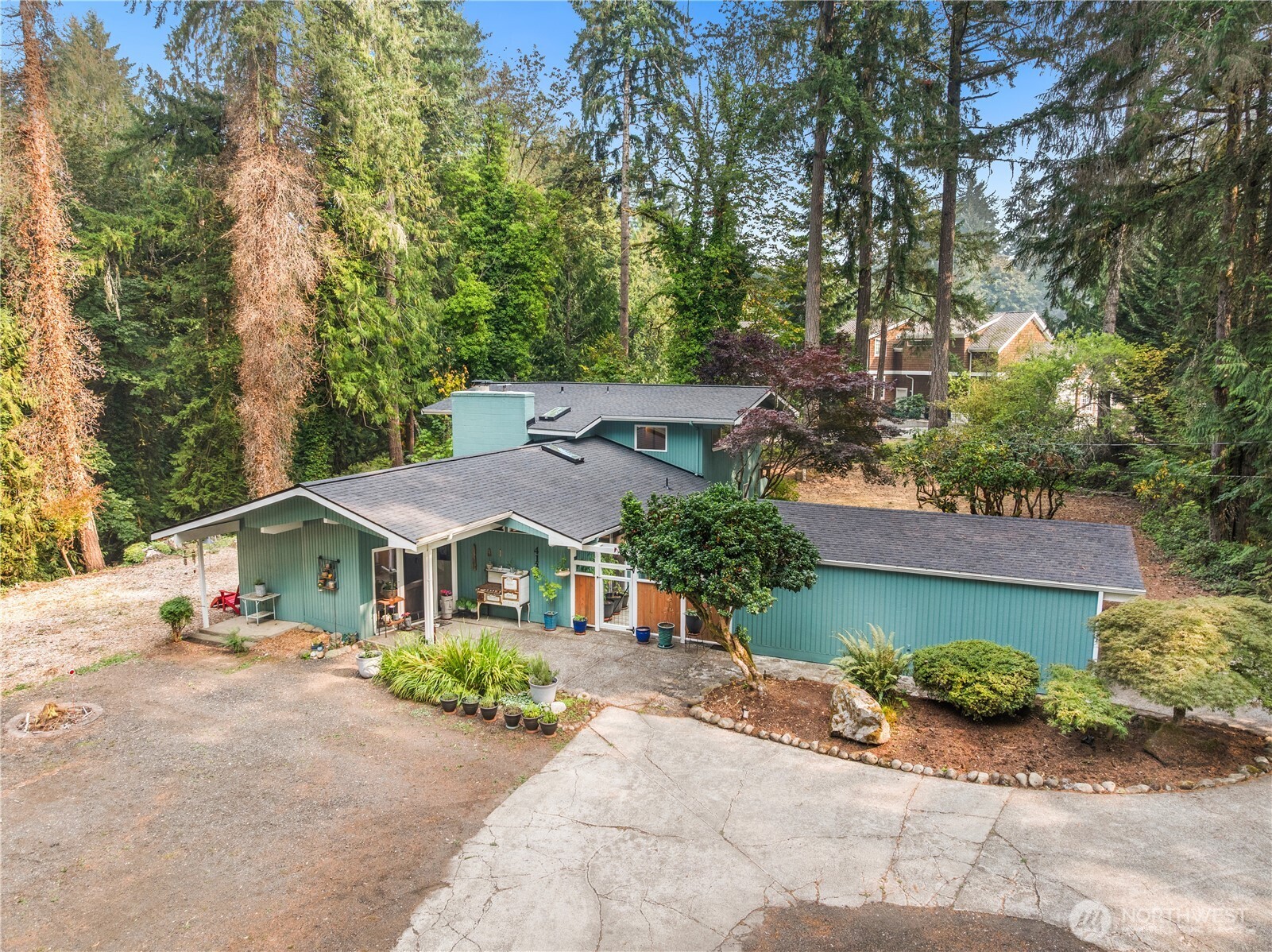 4138 Cooper Point Road Northwest Olympia, WA 98502 - Photo 40 of 40 Gallery Image 40