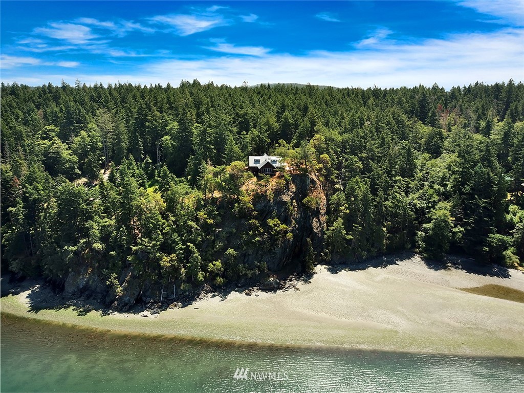 210 Northstar Road Lopez Island, WA 98261 - Photo 2 of 36
