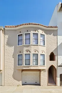 $2,995,000 | 2352-2354 Francisco Street, San Francisco, CA 94123