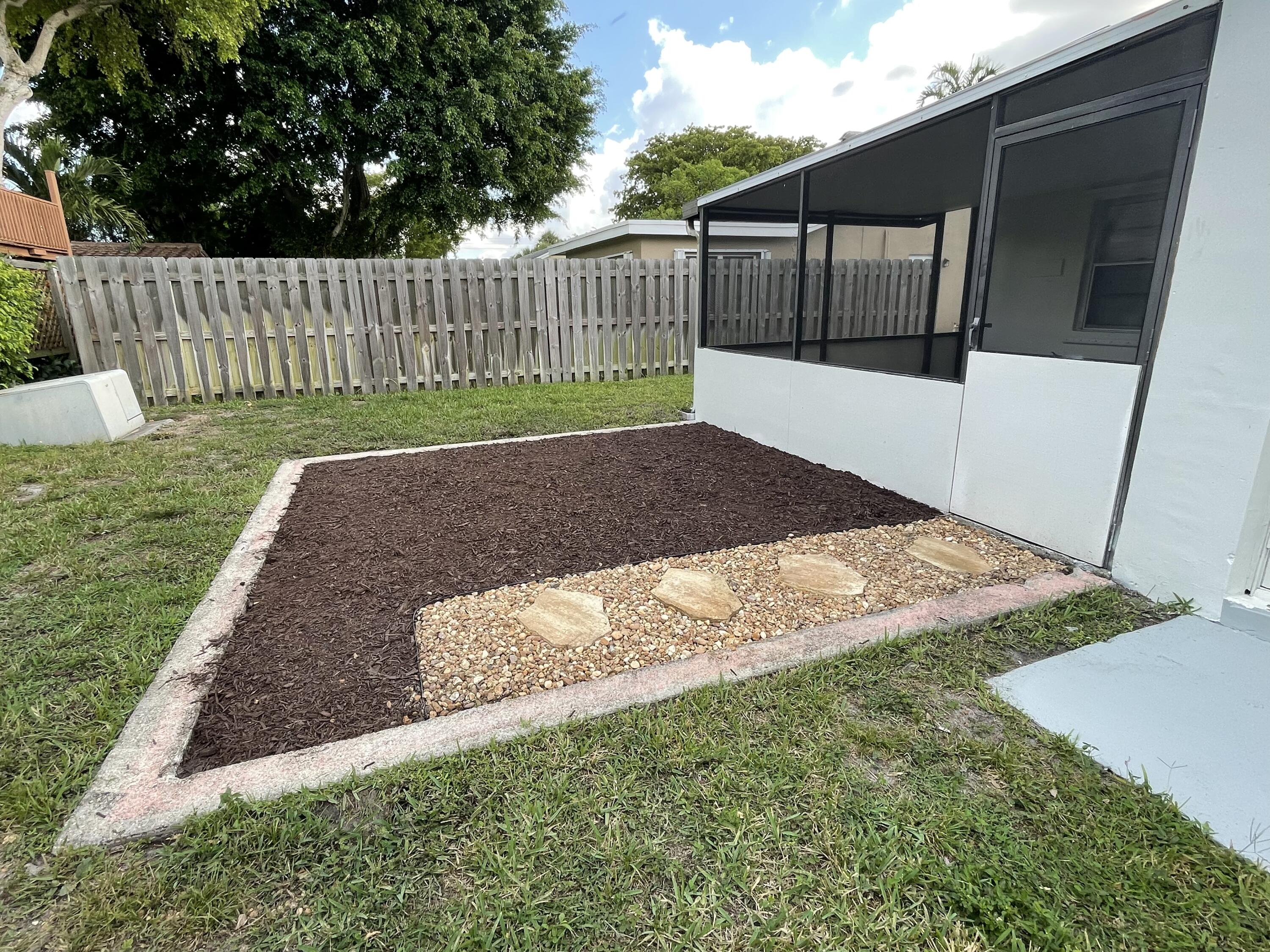 19305 Liberty Road Boca Raton, FL 33434 - Photo 23 of 29 54BD910D-C83C-45EE-A090-0AD6E2B1A6B1