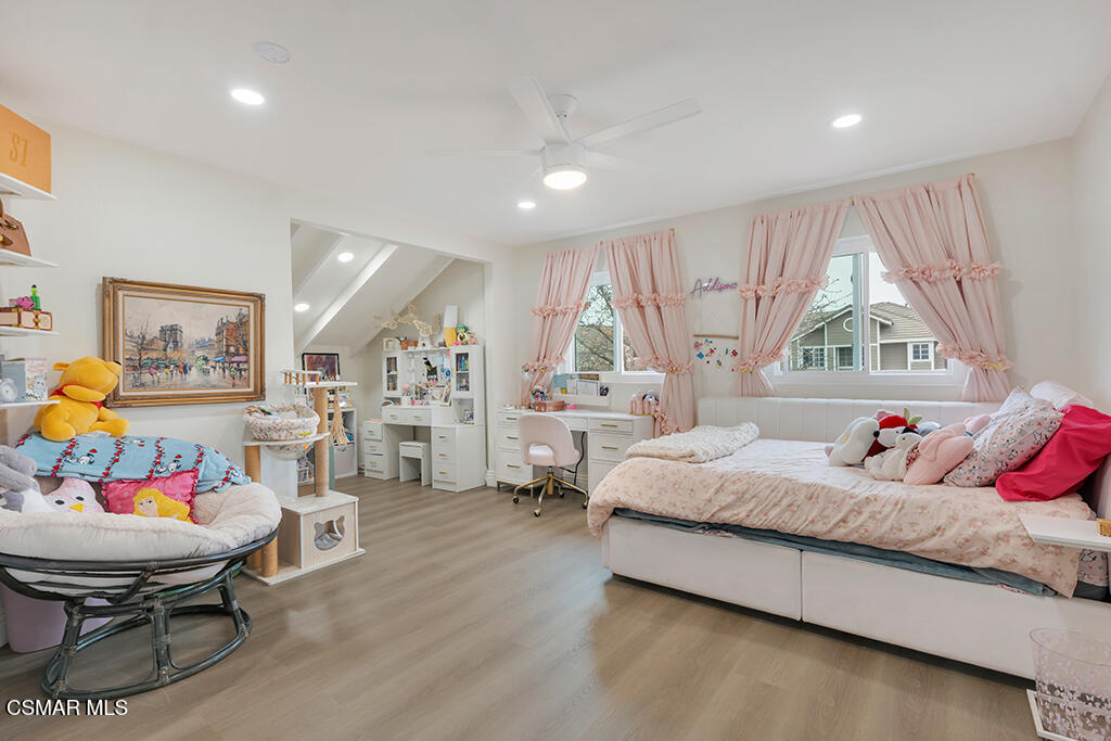 12208 Cherry Grove Street Moorpark, CA 93021 - Photo 42 of 85 12208 Cherry Grove St-HsHProd-42