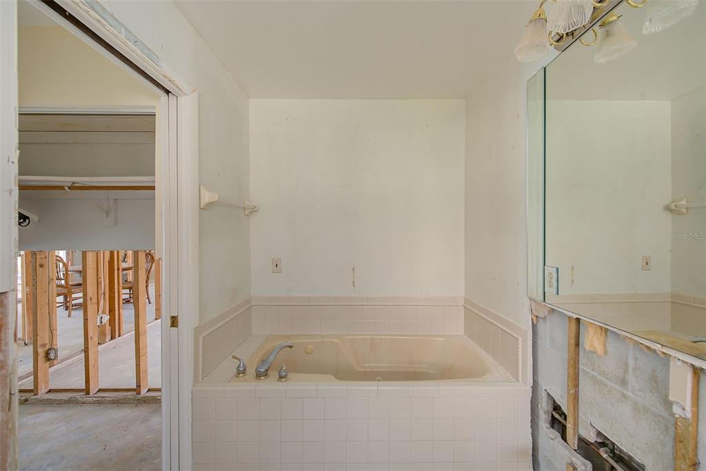 767 Island Way Clearwater, FL 33767 - Photo 35 of 74