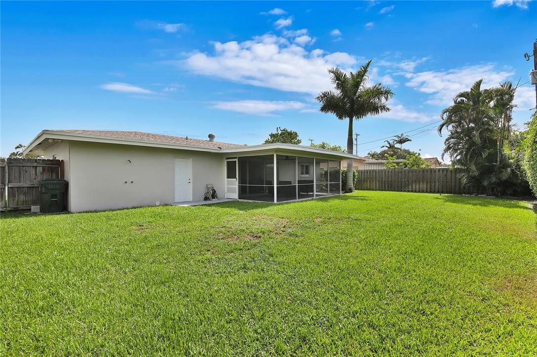 942 Southwest 4th Street Boca Raton, FL 33486 - Photo 23 of 24