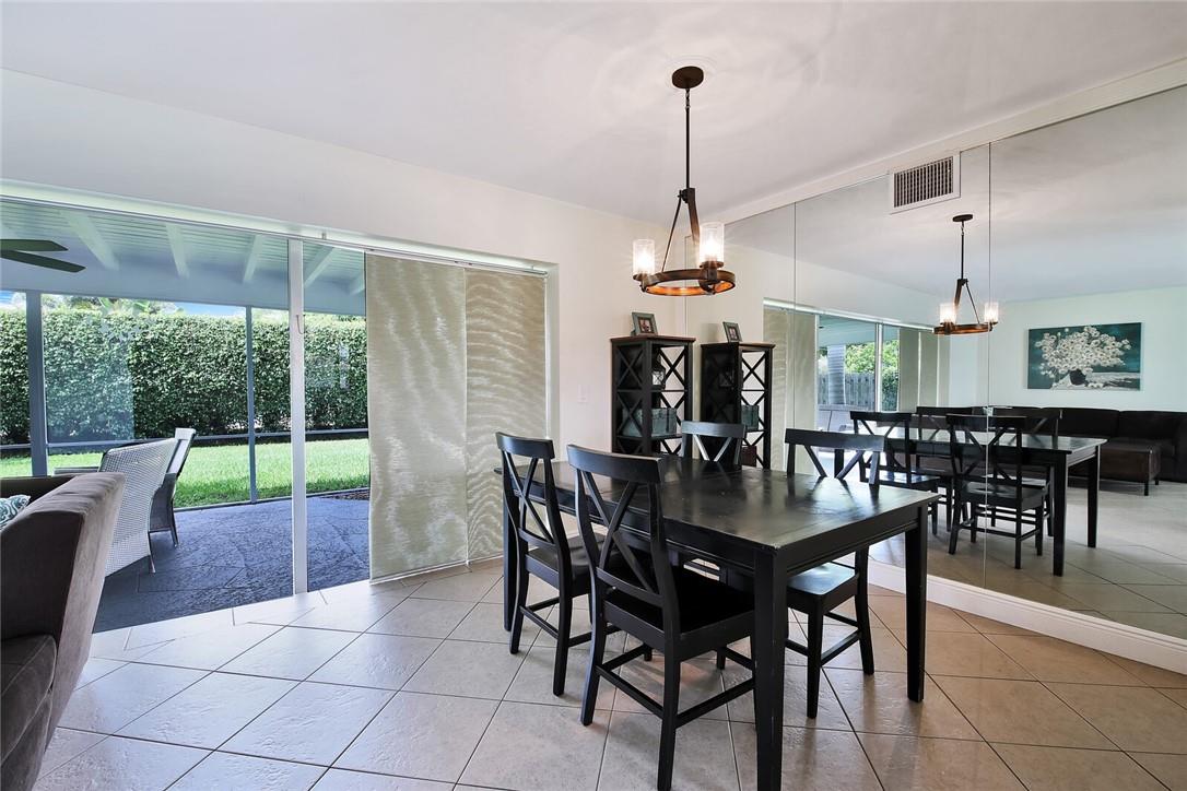 942 Southwest 4th Street Boca Raton, FL 33486 - Photo 9 of 24