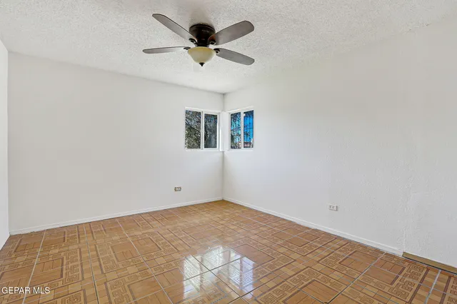 $199,999 | 578 Cora Place, El Paso, TX 79915