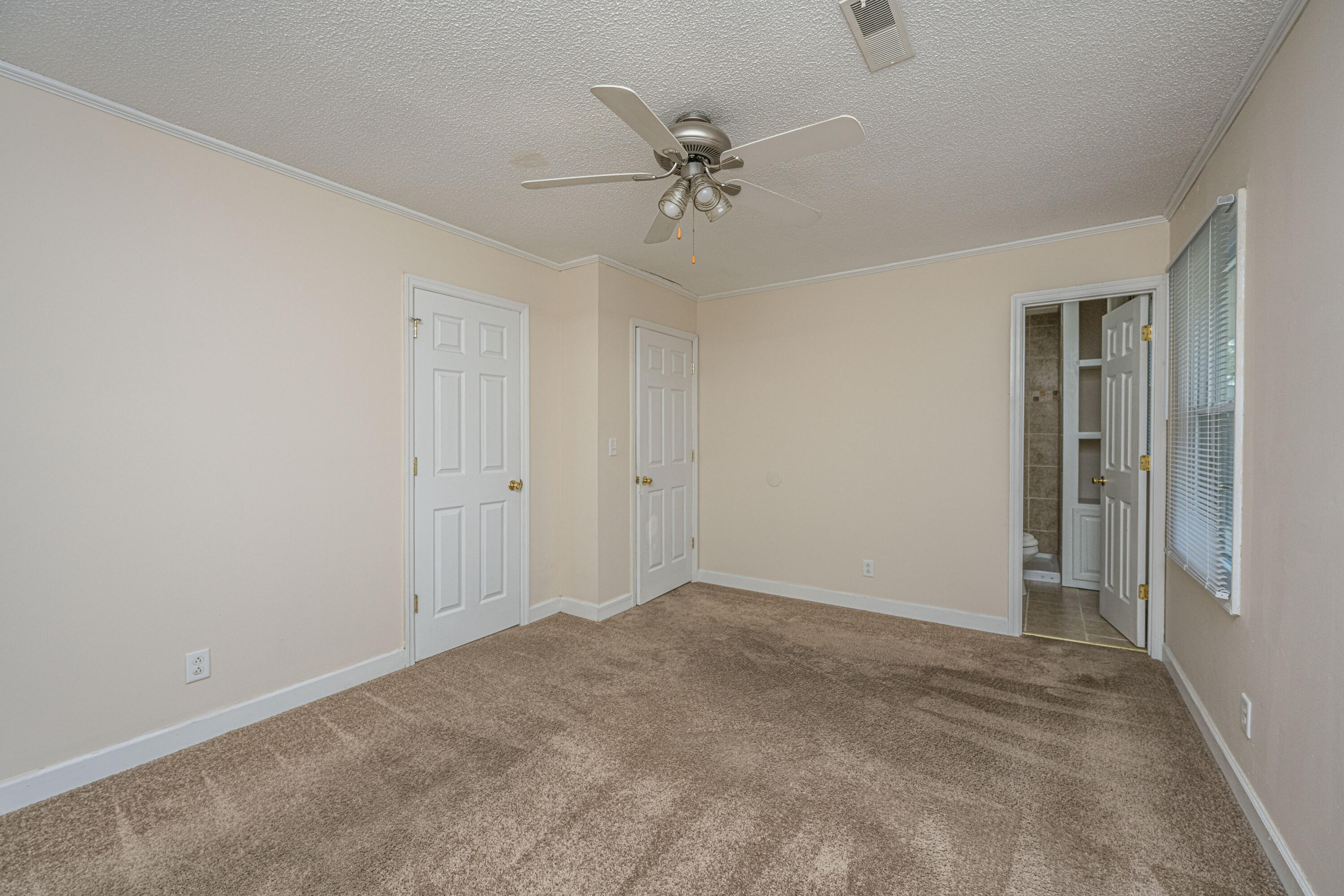 185 Monitor Circle Moncks Corner, SC 29461 - Photo 13 of 33 185MonitorCir019